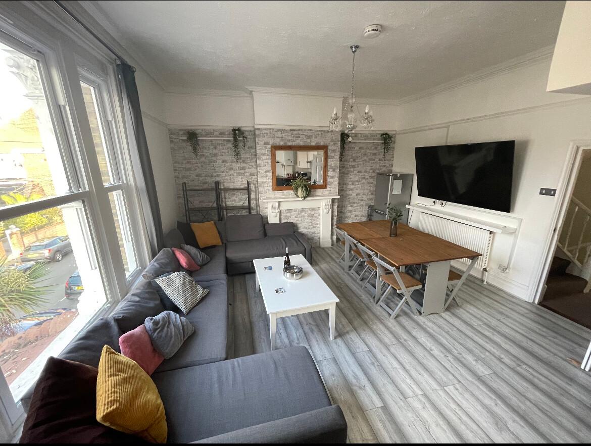 5 bedroom house for rent Stafford Road, Portsmouth, PO5 2AD UniHomes