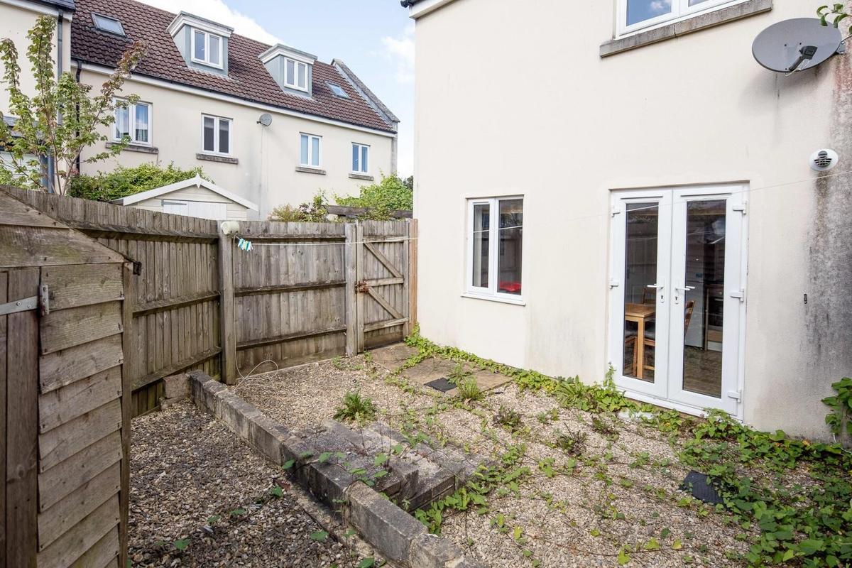 3 bedroom house for rent Breachwood View, Bath, BA2 2TX UniHomes