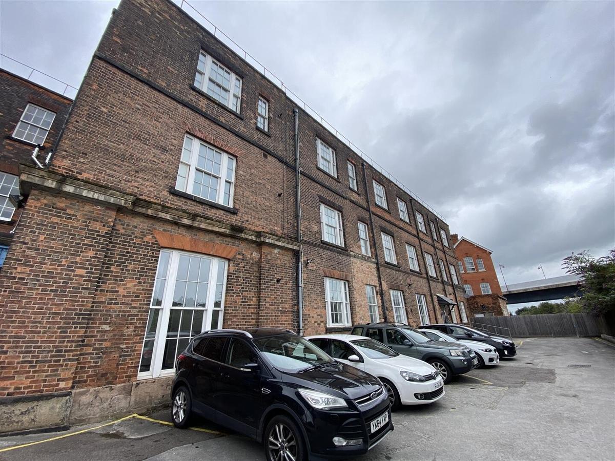 2 bedroom apartment for rent Railway Terrace, Derby, DE1 2RU UniHomes