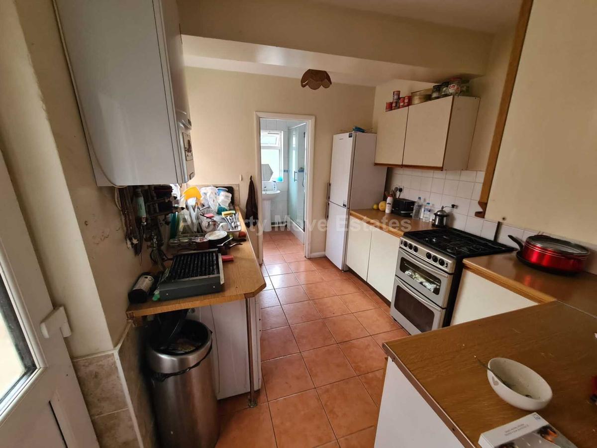 5 bedroom house for rent Palmer Park Avenue, Reading, RG6 1DN UniHomes