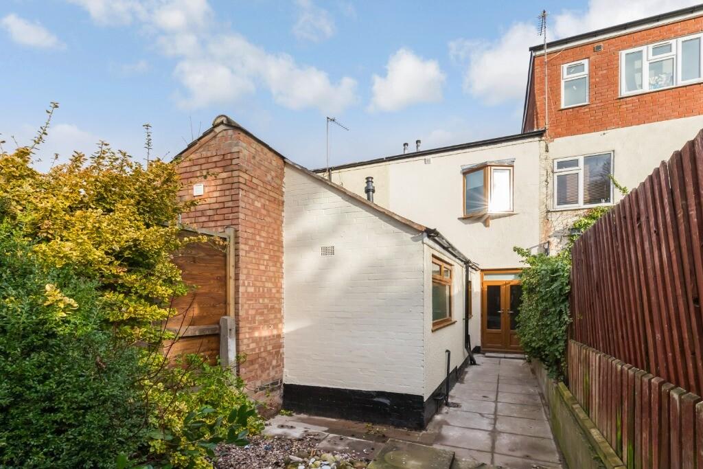 2 bedroom house for rent Pershore Avenue Selly Park, Birmingham, B29