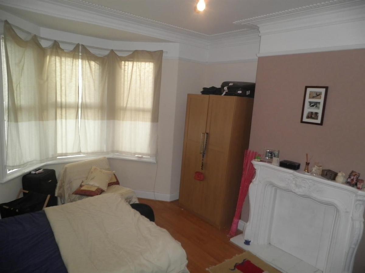 2 bedroom house for rent Rothbury Terrace, Newcastle, NE6 5DB UniHomes