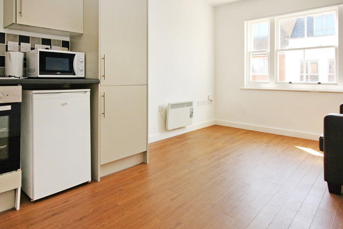 1 bedroom apartment for rent Station Road West, Canterbury, CT2 8FF UniHomes
