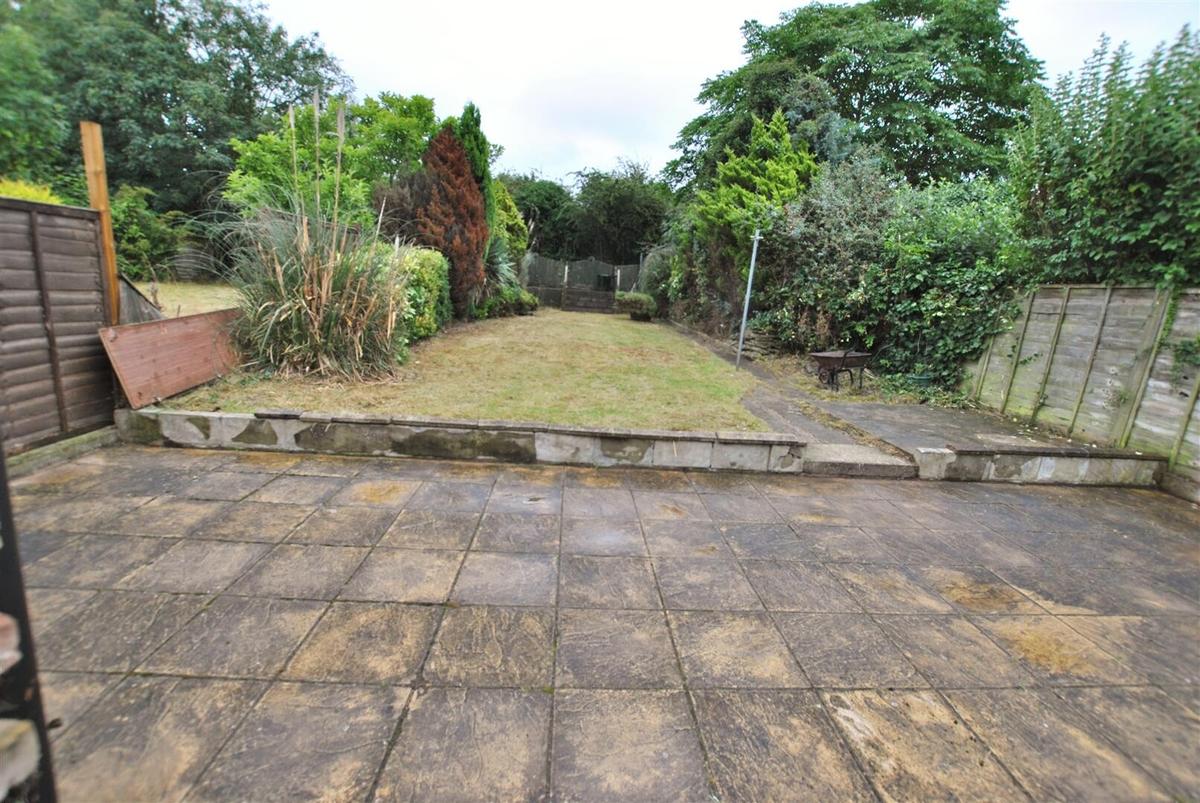 5 bedroom house for rent Cowley Road, London, UB8 2NJ UniHomes