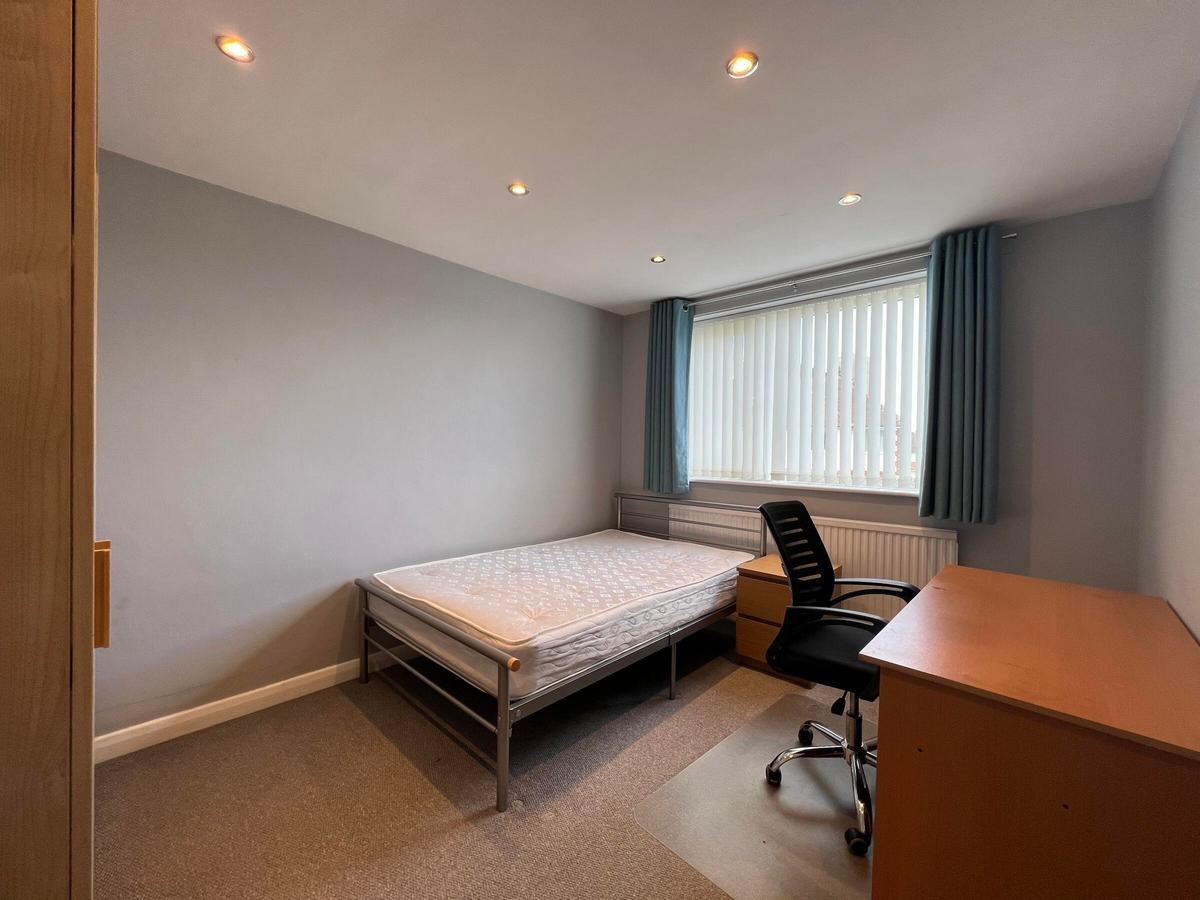 8 bedroom house for rent Ashleigh Drive, Loughborough, LE11 3HW UniHomes