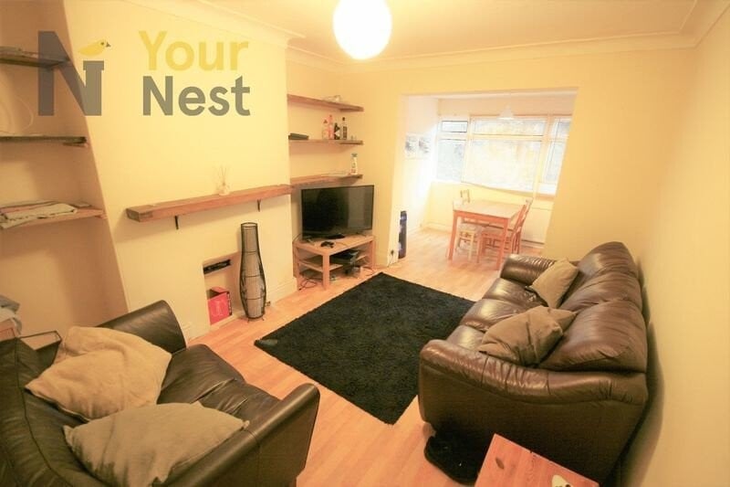 4 bedroom house for rent Stanmore Crescent, Leeds, LS4 2RY UniHomes