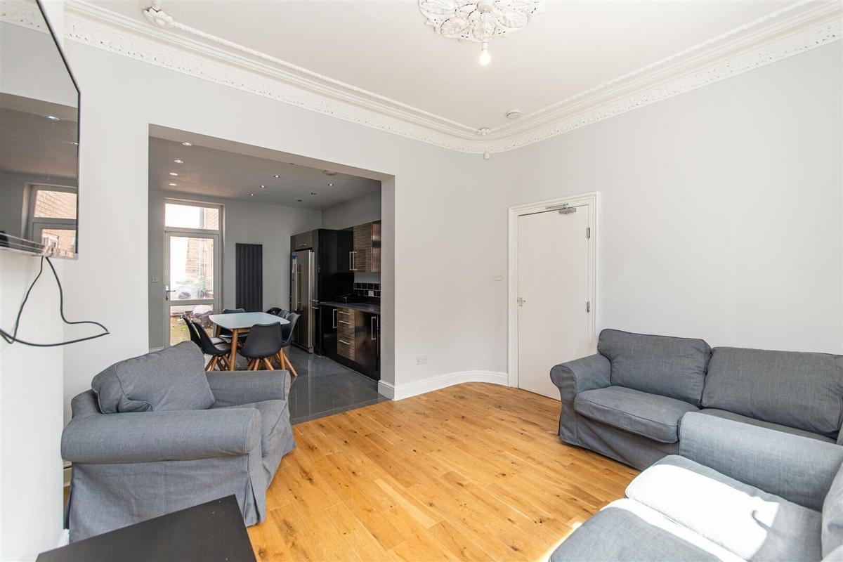 6 bedroom house for rent Clayton Park Square, Newcastle, NE2 4DP UniHomes