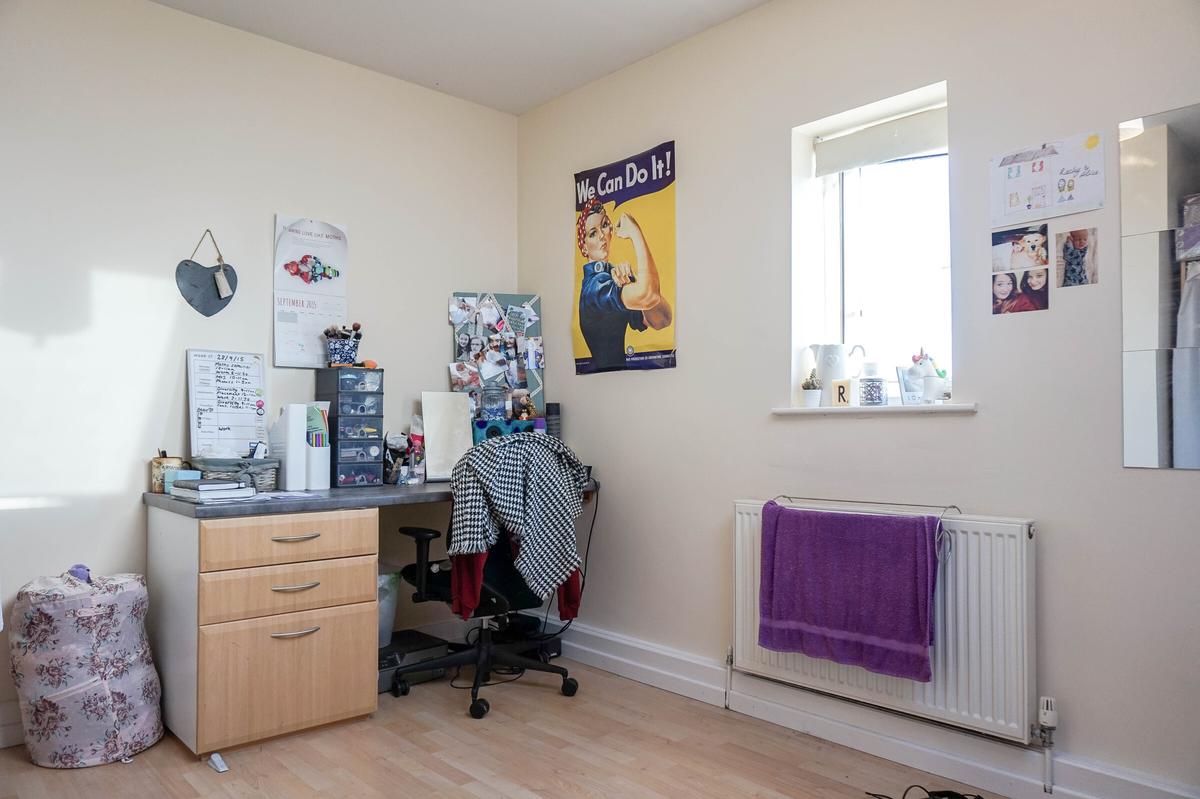 3 bedroom apartment for rent Headingley Avenue, Leeds, LS6 3EP UniHomes