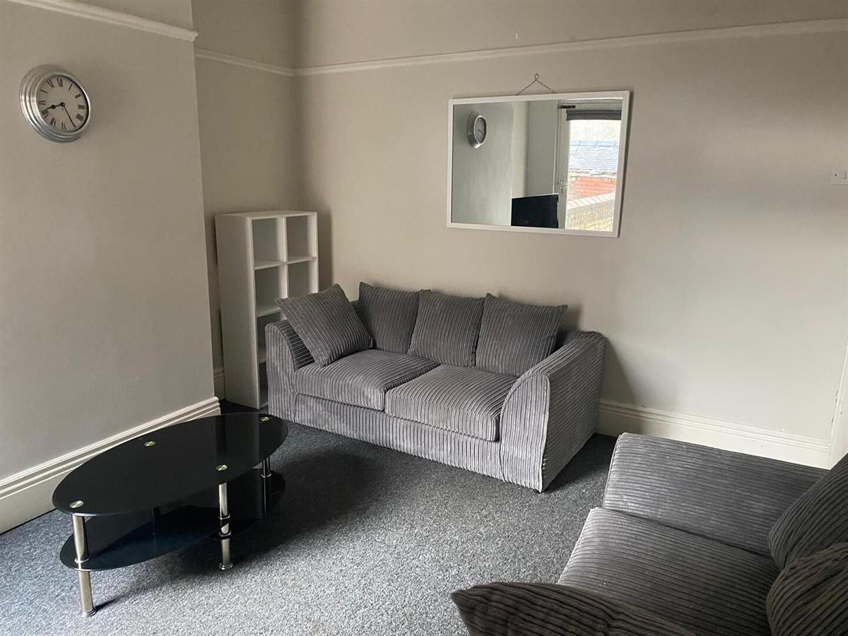 5 bedroom house on Walton Road, Ecclesall, Sheffield