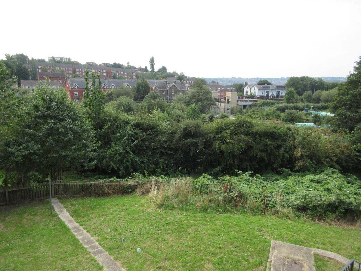 6 bedroom house for rent Queenswood Drive, Leeds, LS6 3NG UniHomes