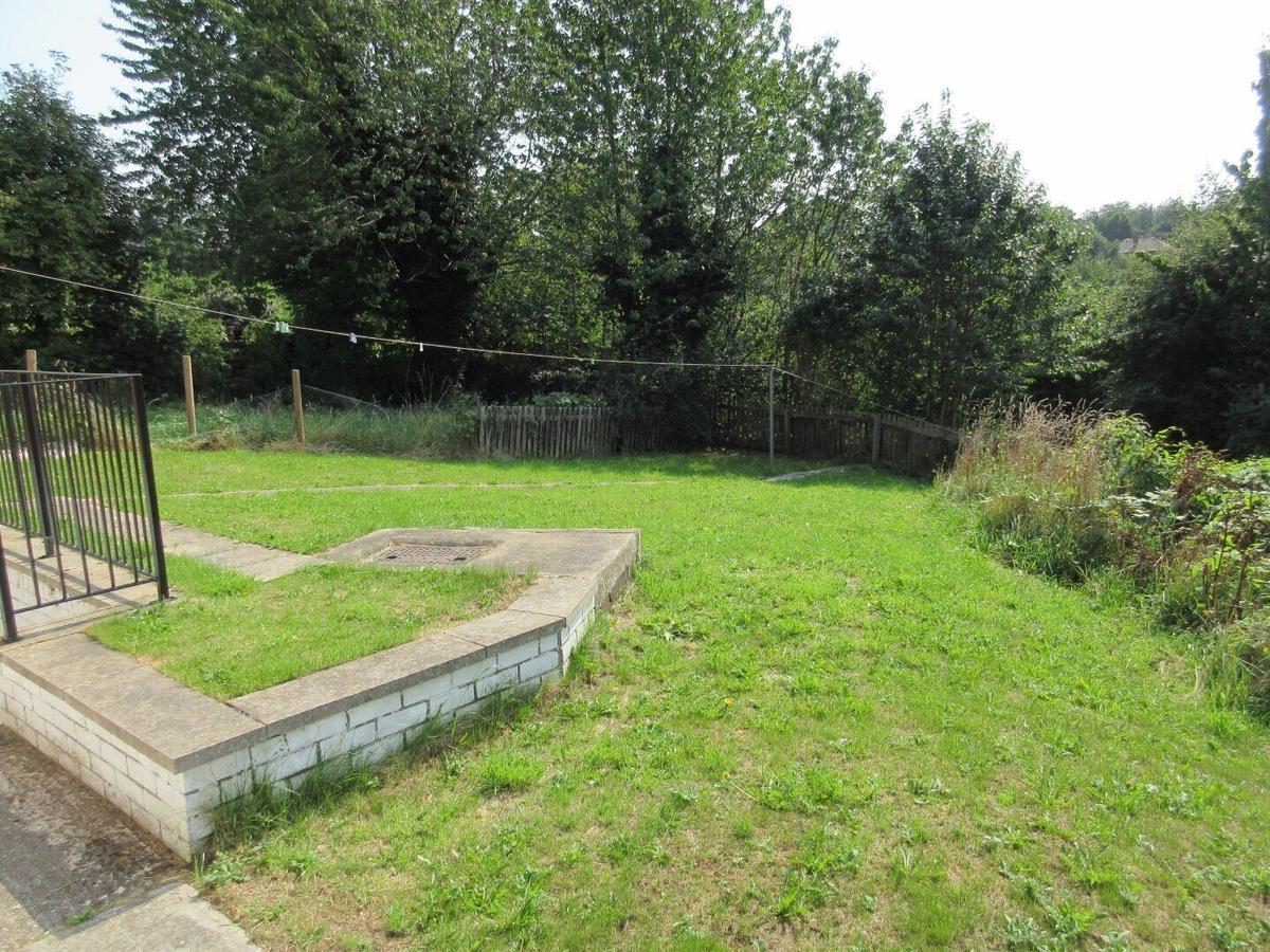 6 bedroom house for rent Queenswood Drive, Leeds, LS6 3NG UniHomes