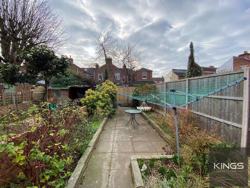 4 bedroom house for rent Fawcett Road, Portsmouth, PO4 0DP UniHomes