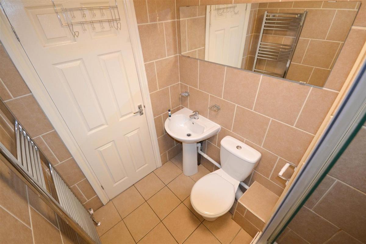 3 bedroom apartment for rent Helmsley Road, Newcastle, NE2 1RE UniHomes
