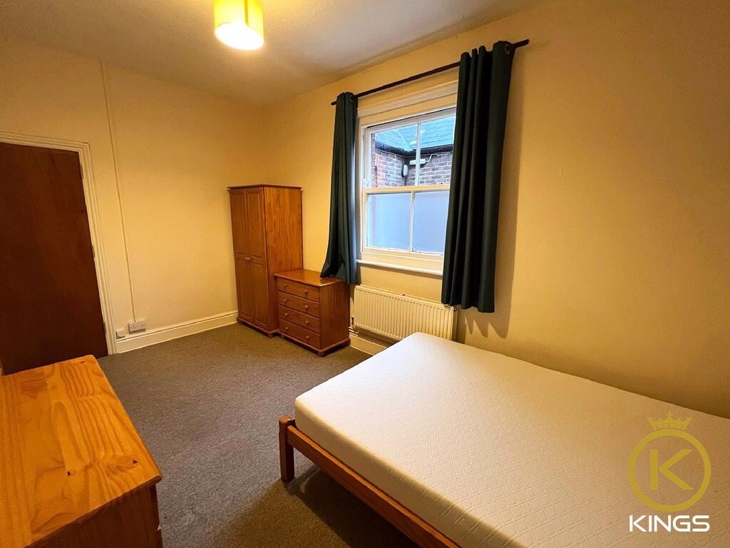 3 bedroom apartment for rent Elm Grove, Portsmouth, PO5 1JF UniHomes