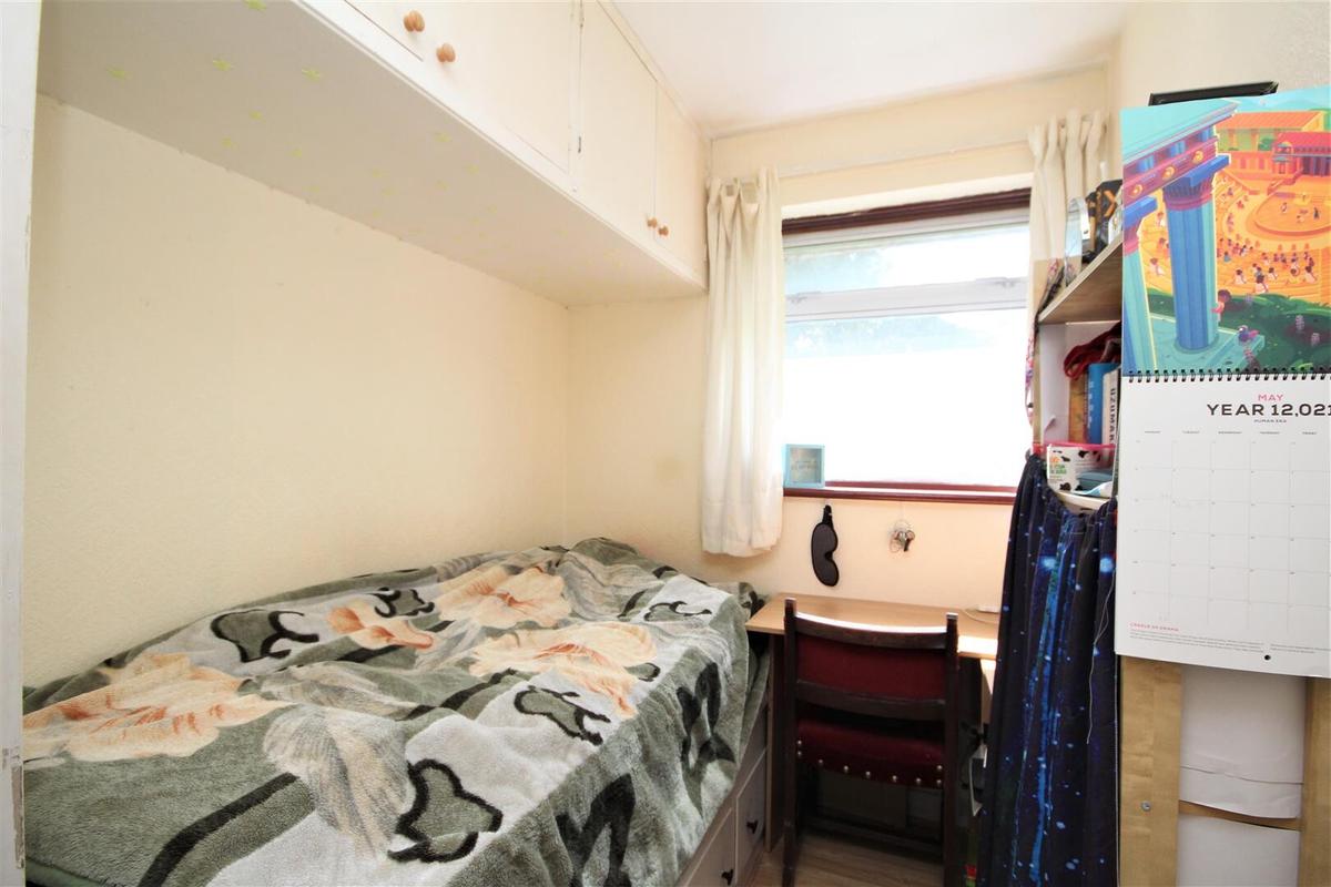 4 bedroom house for rent Guildford Park Avenue, Surrey, GU2 7NH UniHomes