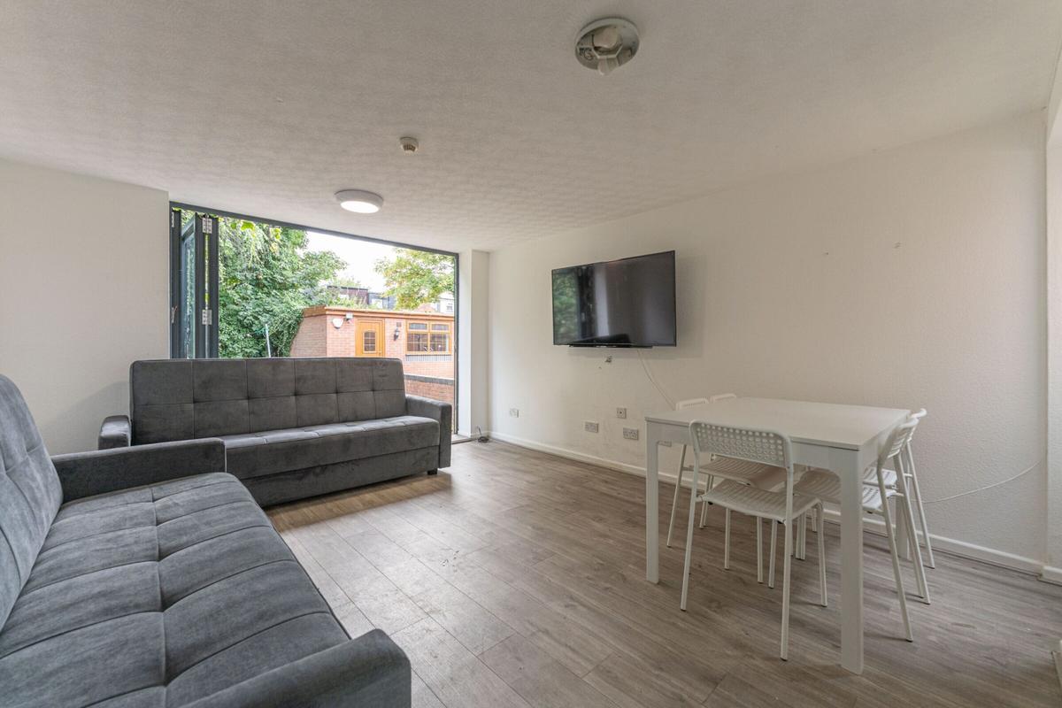7 bedroom house on Tiverton Road Selly Oak, Selly Oak, Birmingham