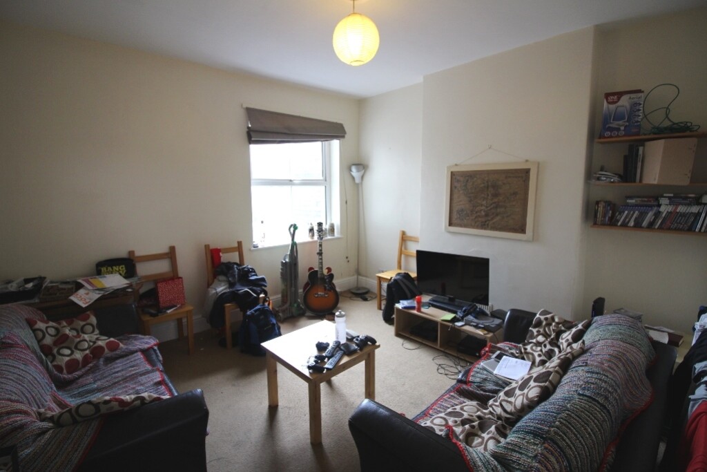 3 bedroom house on Flaxland Avenue, Heath, Cardiff