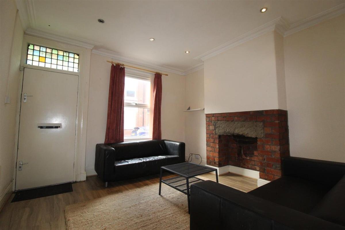 5 bedroom house for rent Welton Grove, Leeds, LS6 1ES UniHomes