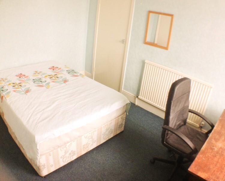 4 bedroom house for rent Shrewsbury Road, Sheffield, S2 2TN UniHomes