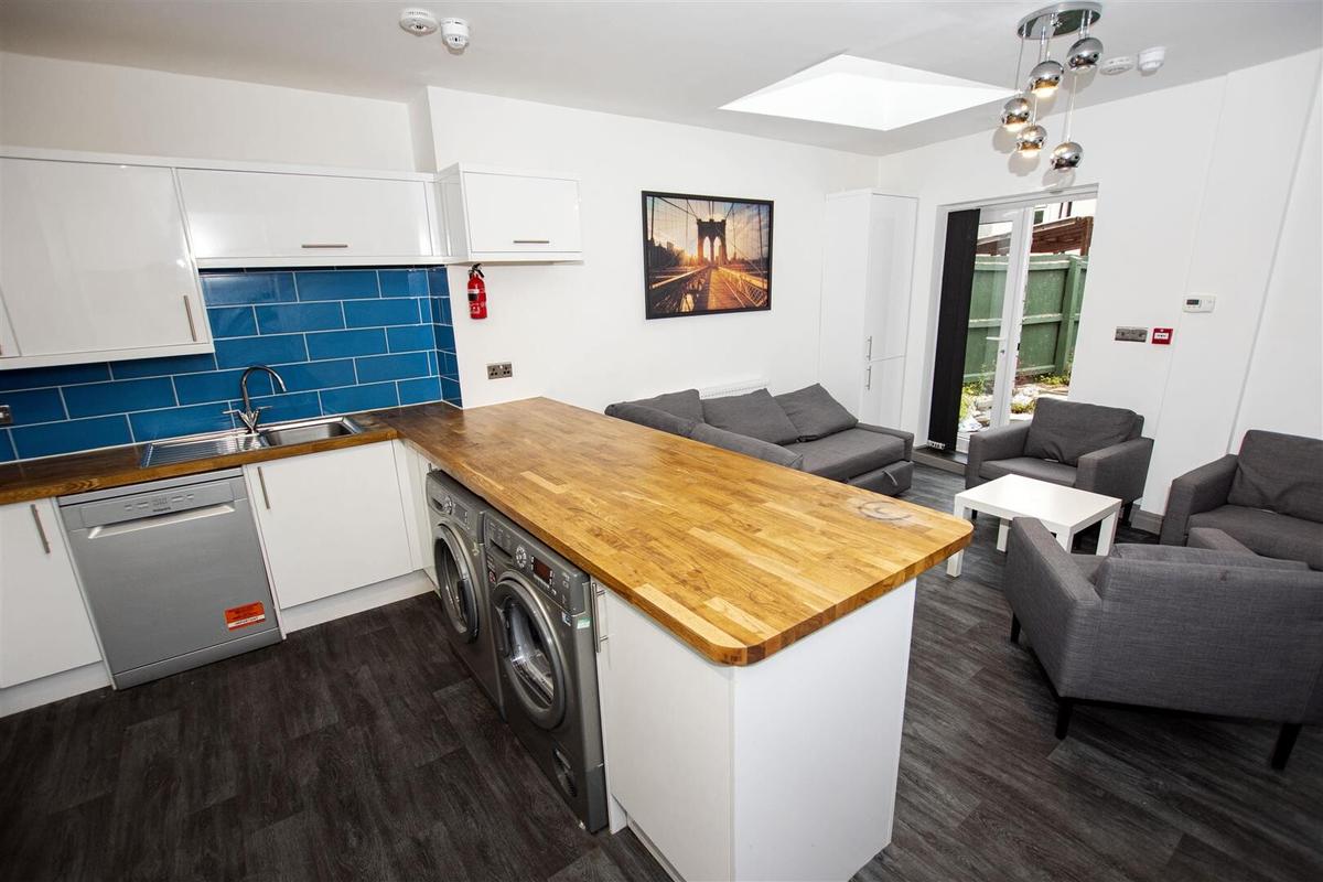 7 bedroom house for rent Dale Road, Birmingham, B29 6AG UniHomes