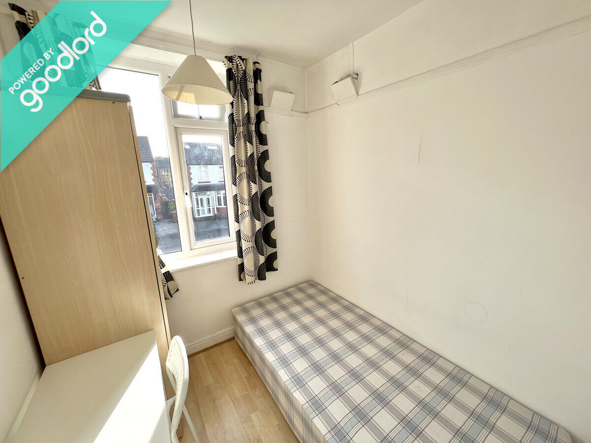 4 bedroom house for rent Homestead Crescent Didsbury, Manchester, M19