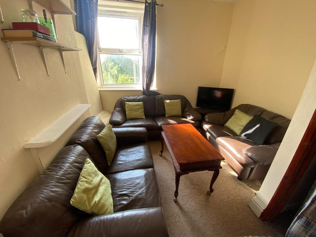 7 bedroom house for rent Trinity Road, Aberystwyth, SY23 1LU UniHomes