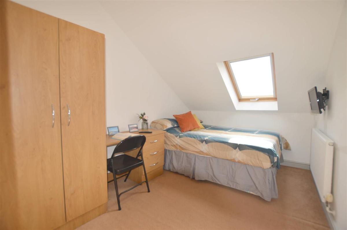 6 bedroom apartment for rent Balmoral Terrace, Newcastle, NE6 5YA