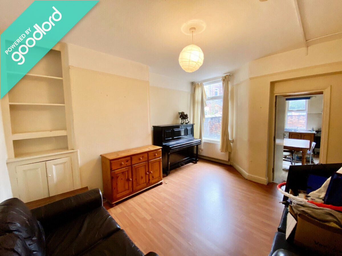 4 bedroom house for rent Platt Lane Fallowfield, Manchester, M14 7DE