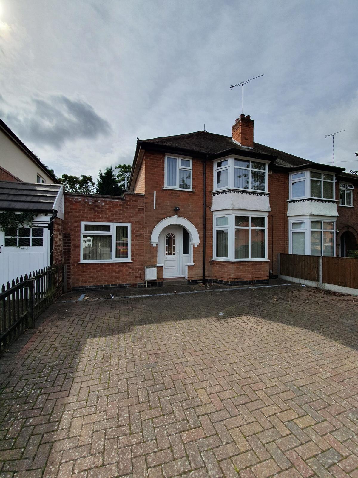 5 bedroom house for rent St. Helens Road, Leamington Spa, CV31 3QF