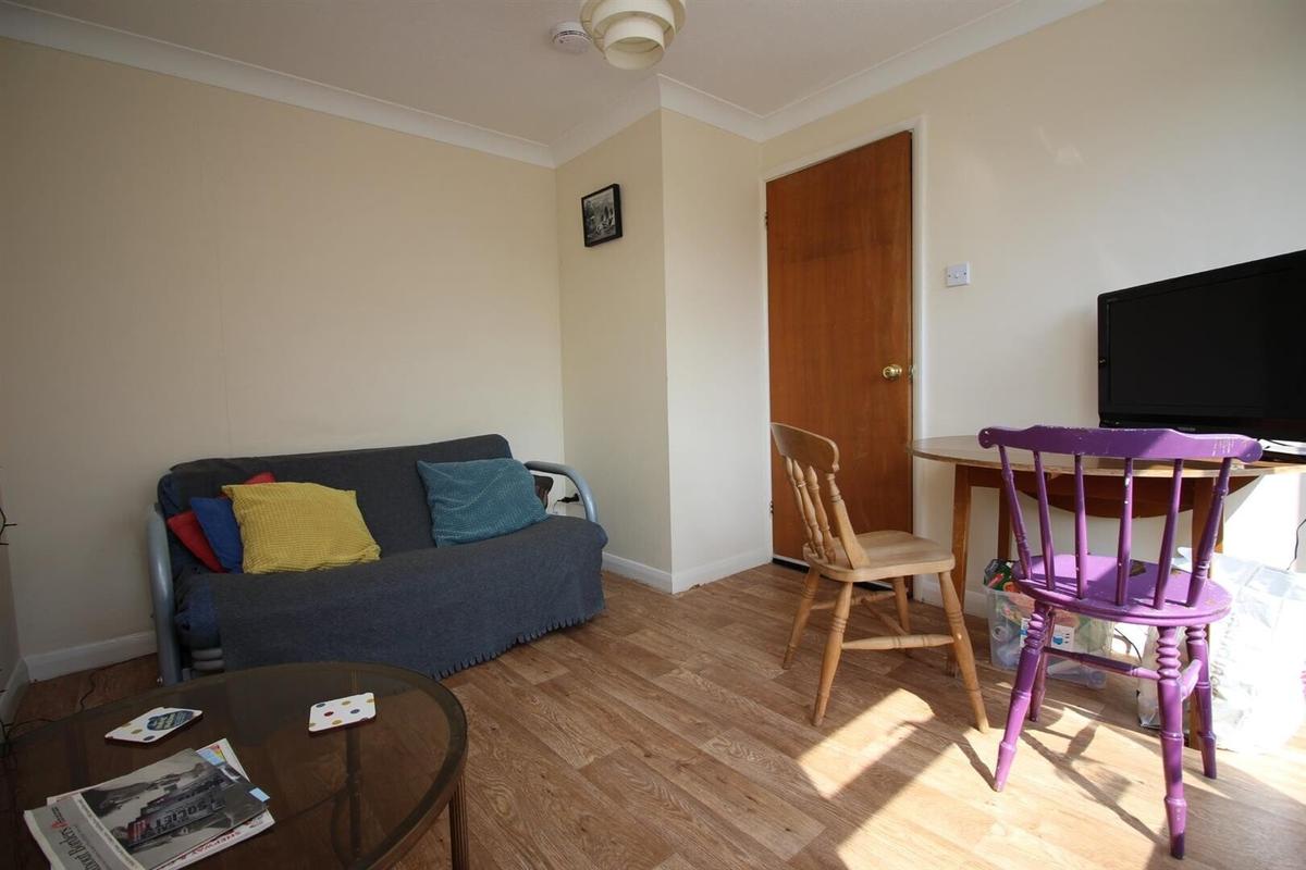 4 bedroom house for rent Ringwood Close, Canterbury, CT2 7SQ UniHomes