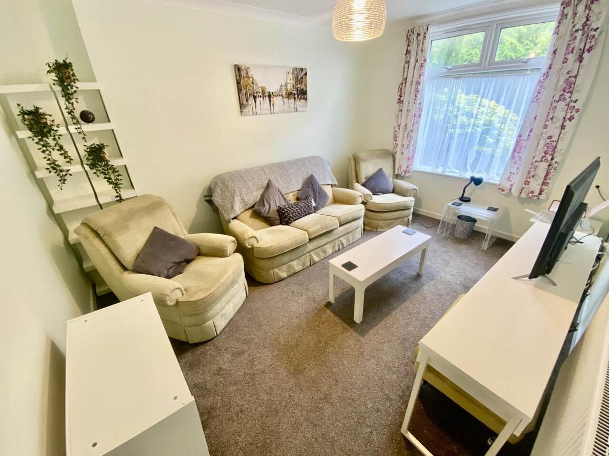 4 bedroom house on Elba Crescent, Crymlyn Burrows, Fabian Way, (Opposite The Bay Campus), Port Tennant, Swansea