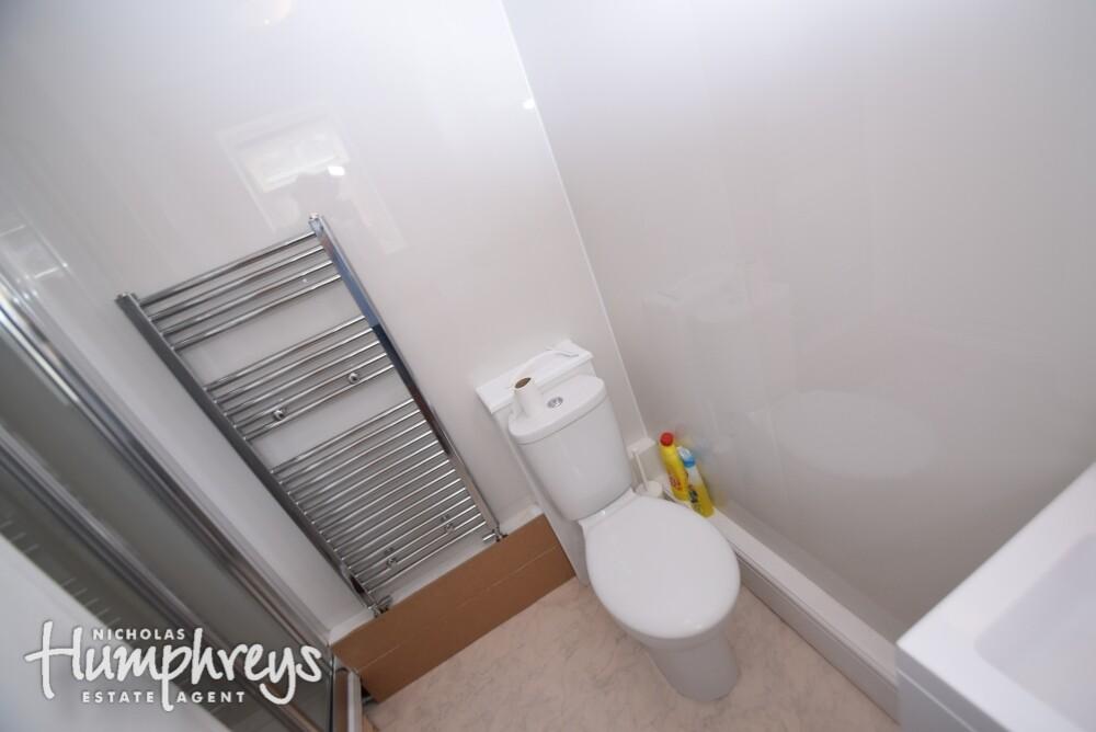 3 bedroom house for rent Darnley Street Student House, StokeonTrent