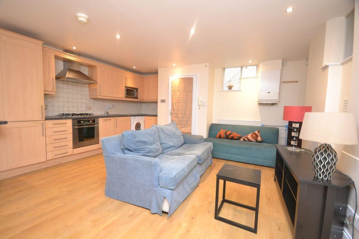 2 bedroom apartment for rent College Street, Nottingham, NG1 5AQ UniHomes