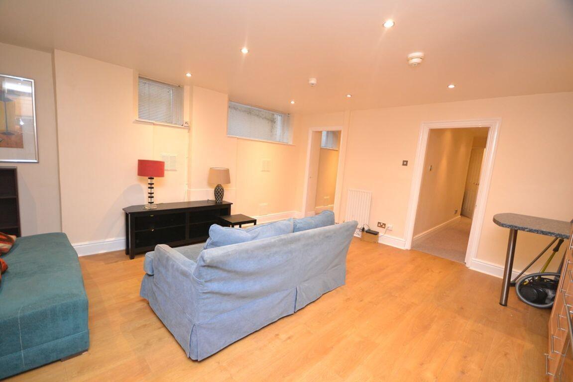 2 bedroom apartment for rent College Street, Nottingham, NG1 5AQ UniHomes