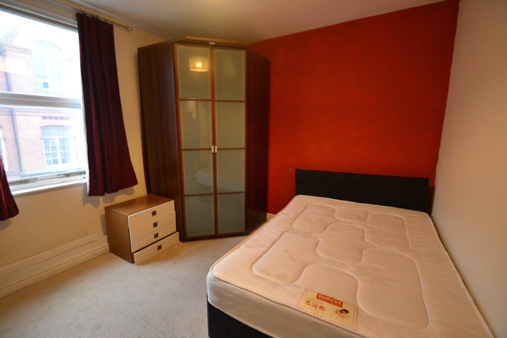 2 bedroom apartment for rent Ilkeston Road, Flat 2, Nottingham, NG7 3EA UniHomes