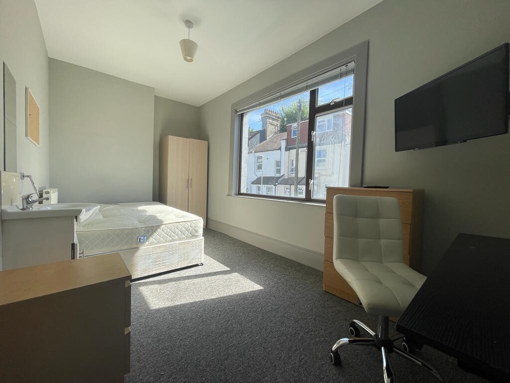 5 bedroom house for rent Lewes Road, Brighton, BN2 3LG UniHomes