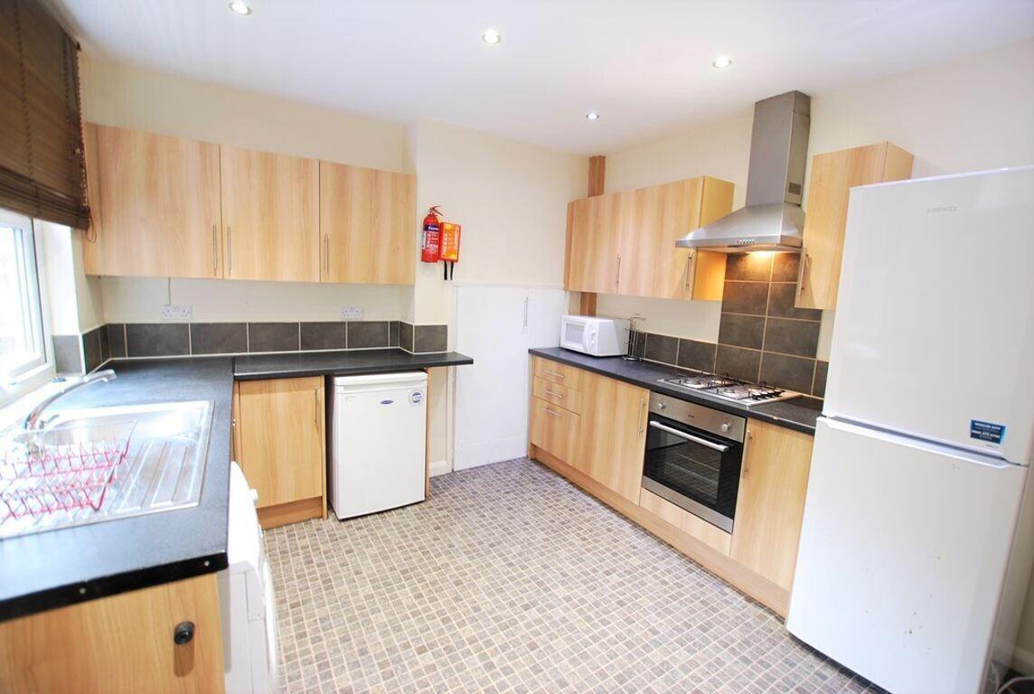 5 bedroom house for rent Rossington Road, Sheffield, S11 8SA UniHomes
