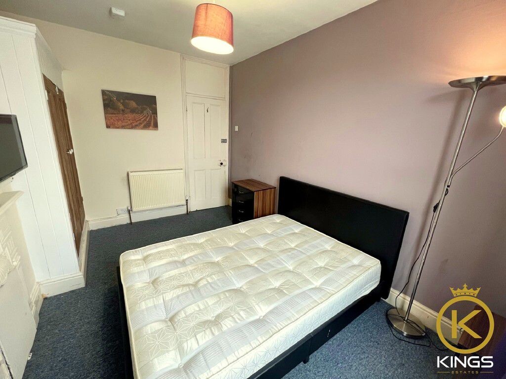 4 bedroom house for rent Bramshott Road, Portsmouth, PO4 8AN UniHomes