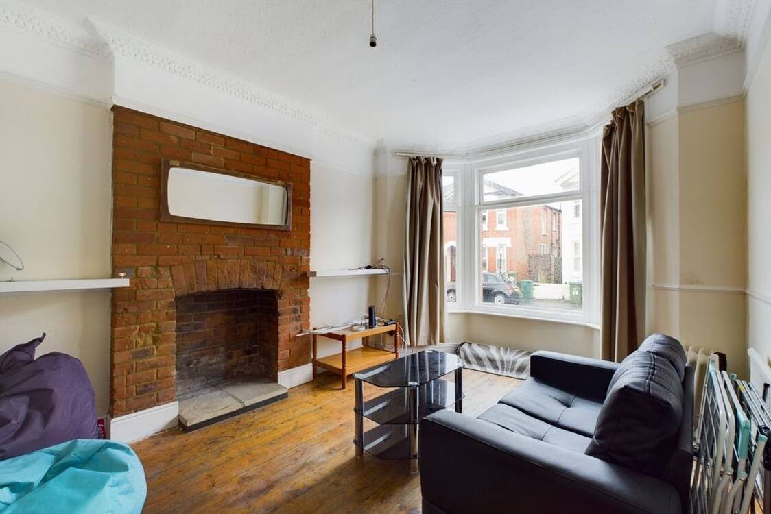 4 bedroom house for rent Harborough Road, Southampton, SO15 2FZ UniHomes