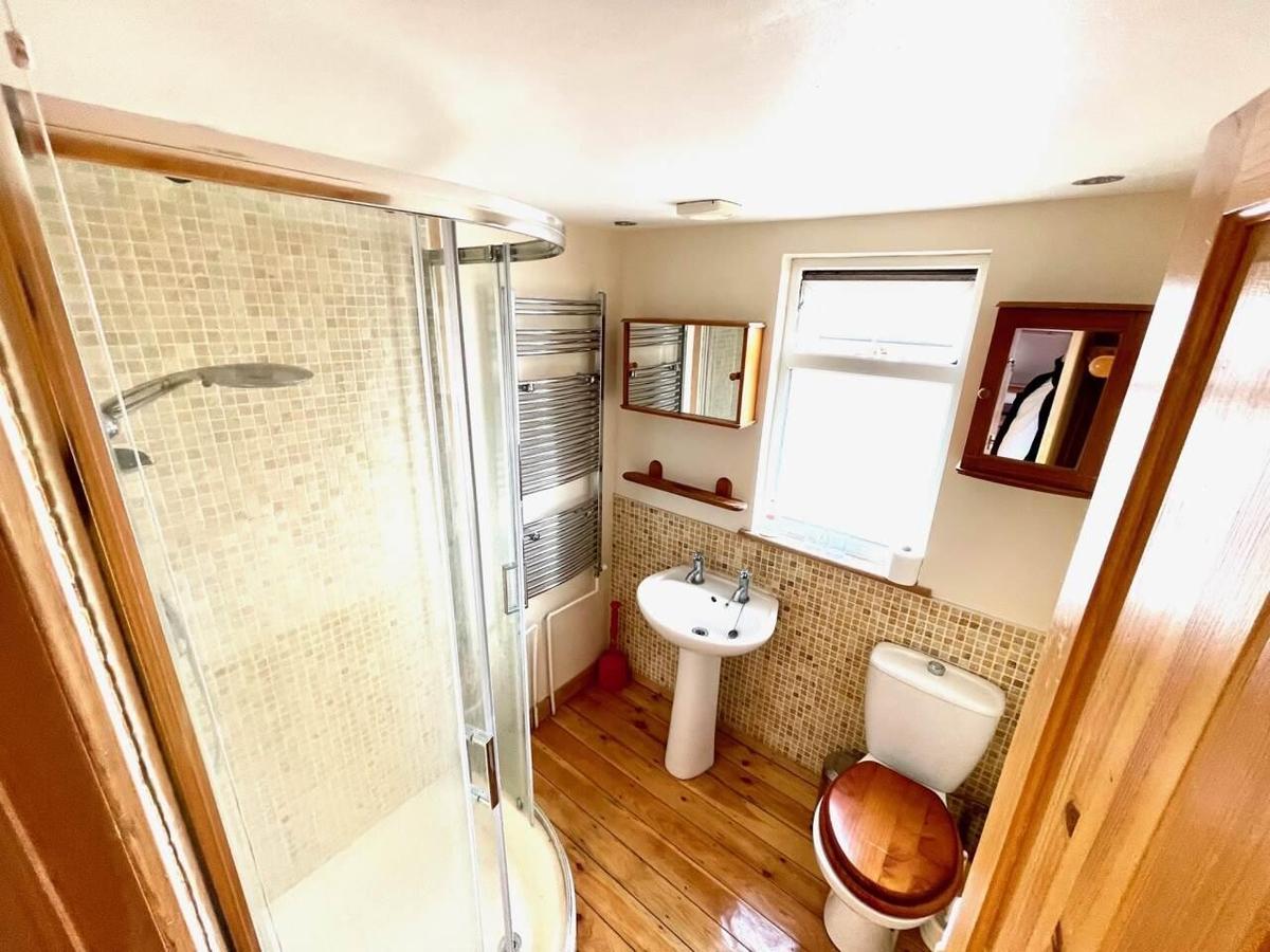 4 bedroom apartment for rent Stanmer Park Road, Brighton, BN1 7JJ UniHomes