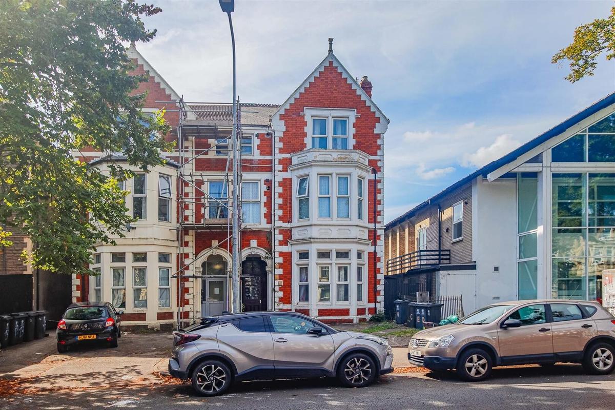 3 bedroom house for rent Richmond Road, Cardiff, CF24 3AR UniHomes