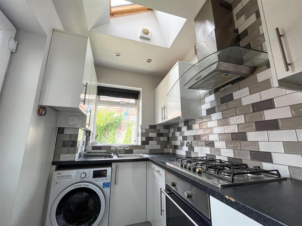 5 bedroom house for rent Belgrave Square, Sheffield, S2 4UN UniHomes