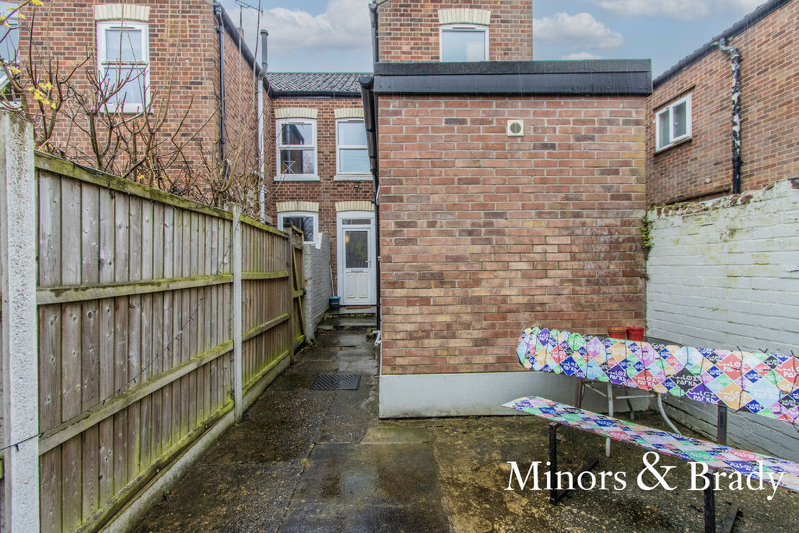 4 bedroom house for rent Dereham Road, Norwich, NR2 3TG UniHomes