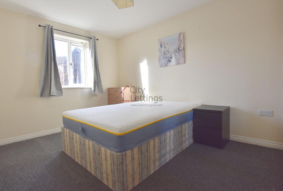 2 bedroom apartment for rent Templars Court, Nottingham, NG7 3GT UniHomes