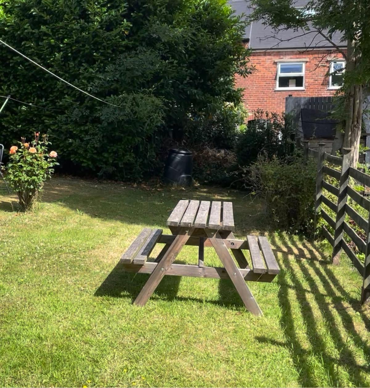 4 bedroom house for rent Lydgate Lane, Sheffield, S10 5FH UniHomes