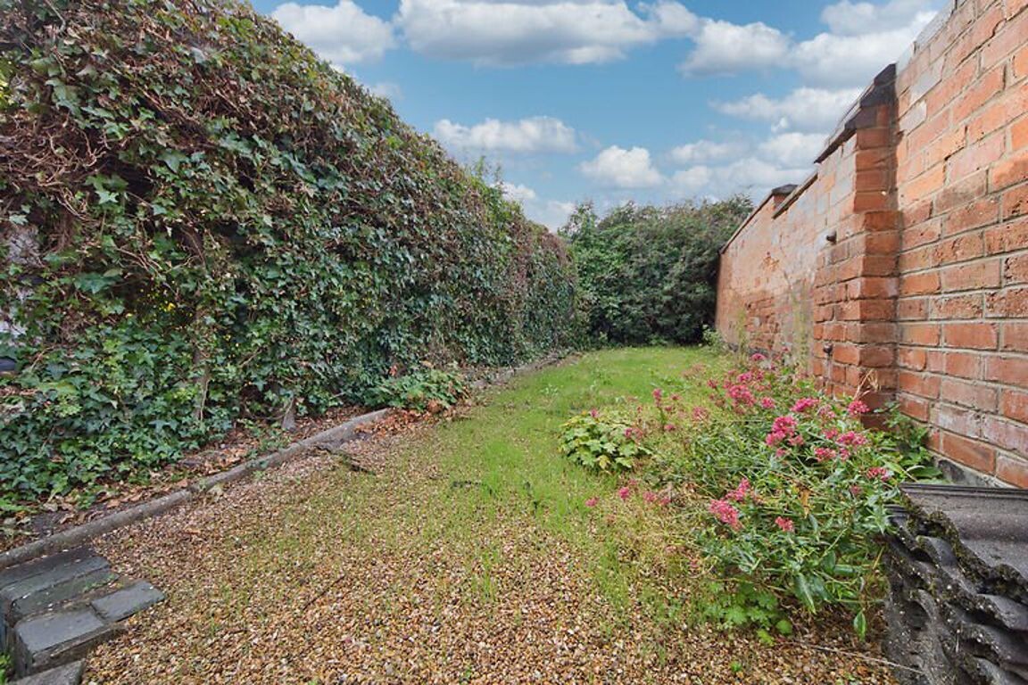 4 bedroom house for rent Avenue Road Extension, Leicester, LE2 3EL