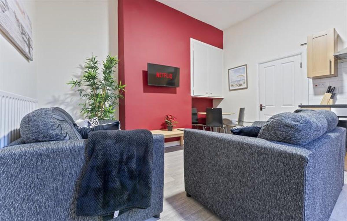 4 bedroom apartment on Noel Street, Arboretum, Nottingham
