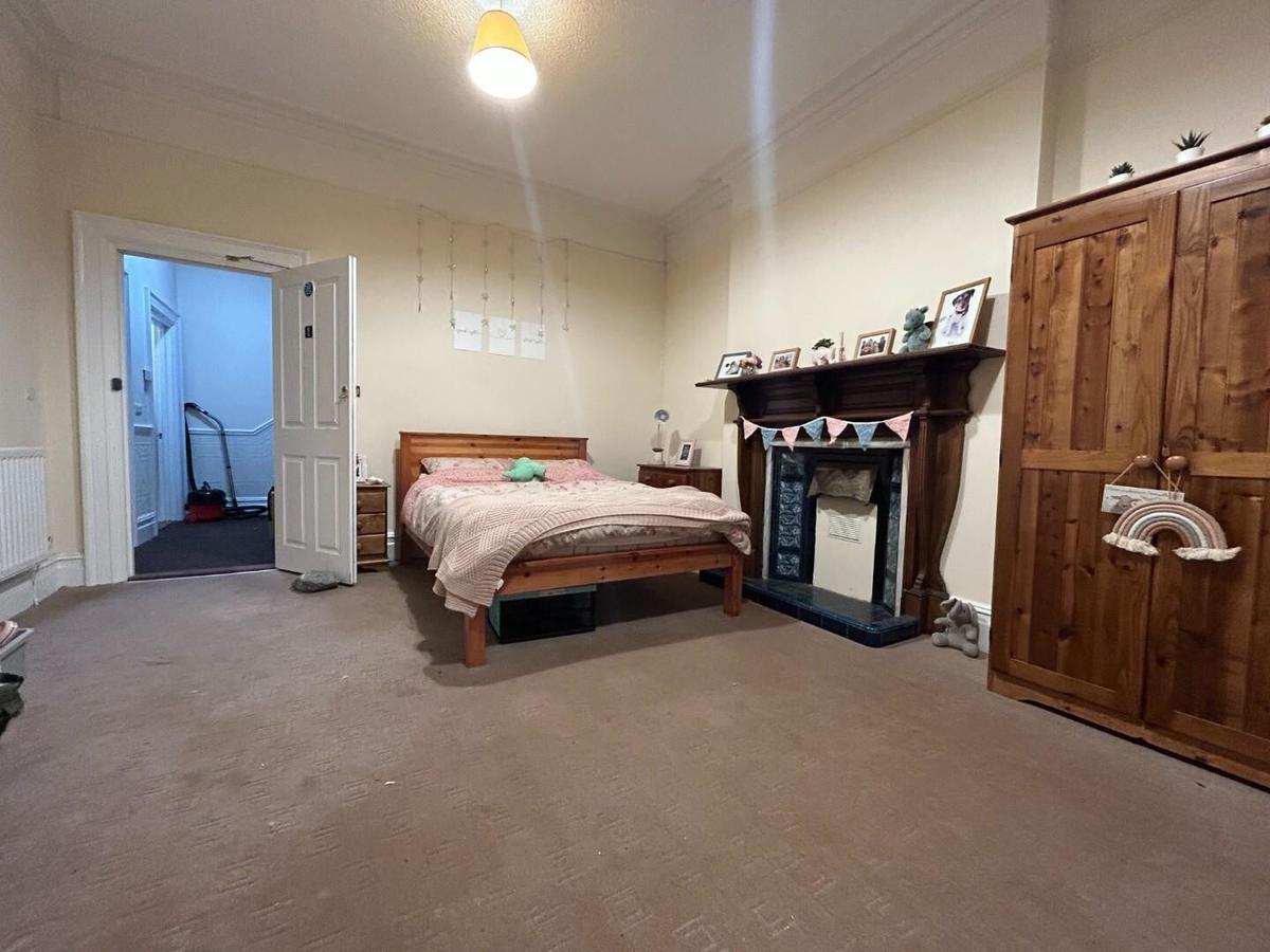 6 bedroom house for rent North Road, Aberystwyth, SY23 2EE UniHomes