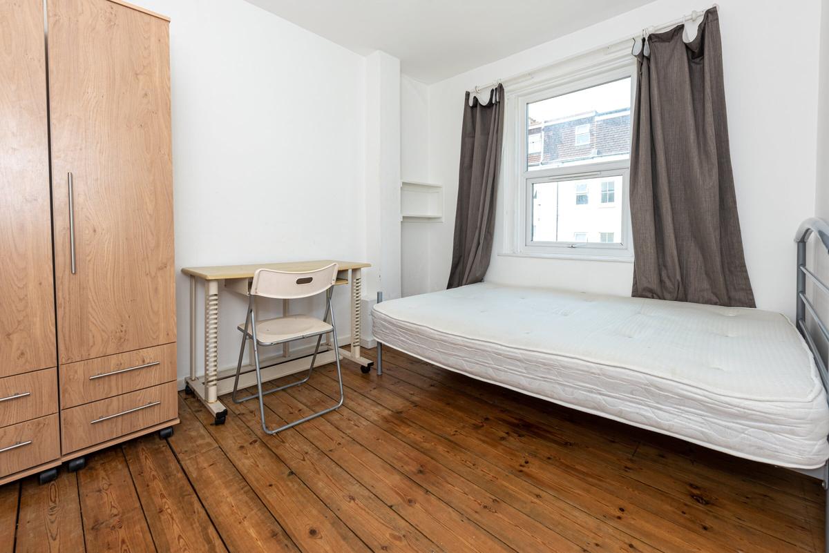 5 bedroom house for rent Park Crescent Road, Brighton, BN2 3HT UniHomes