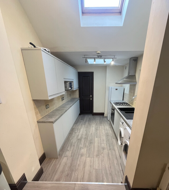 5 bedroom house on Florence Buildings, Selly Oak, Birmingham